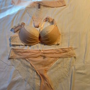Adore Me Peach Lace Bra 38B
